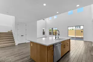 8332 W Solano Dr, Glendale, AZ 85305 - Photo 7