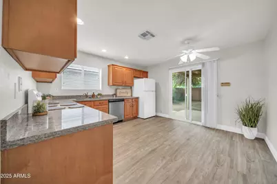 16561 N 157th Avenue, Surprise, AZ 85374 - Photo 11