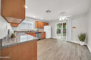 16561 N 157th Ave, Surprise, AZ 85374 - Photo 11