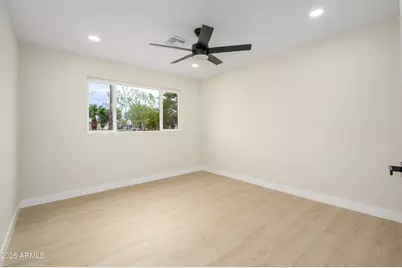 1337 N 70th Street, Scottsdale, AZ 85257 - Photo 21