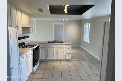 8333 W Roma Avenue, Phoenix, AZ 85037 - Photo 7