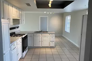 8333 W Roma Ave, Phoenix, AZ 85037 - Photo 7