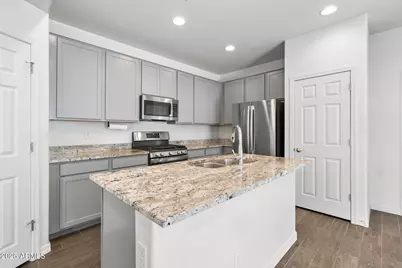 1334 W Sparrow Drive, San Tan Valley, AZ 85140 - Photo 9