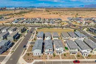 1334 W Sparrow Dr, San Tan Valley, AZ 85140 - Photo 35