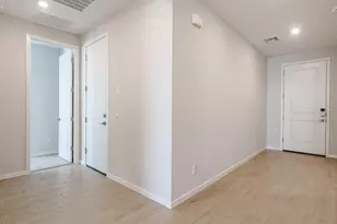 23024 W Potter Dr, Surprise, AZ 85387 - Photo 25