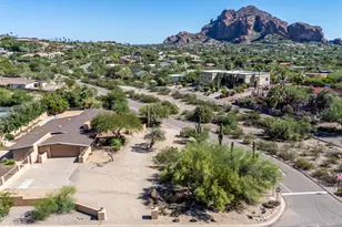 4002 E McDonald Dr, Paradise Valley, AZ 85253 - Photo 9