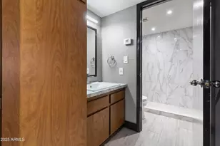 3033 E Devonshire Ave, Phoenix, AZ 85016 - Photo 23