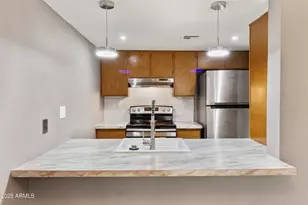 3033 E Devonshire Ave, Phoenix, AZ 85016 - Photo 7