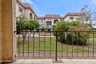 3033 E Devonshire Ave, Phoenix, AZ 85016 - Photo 15