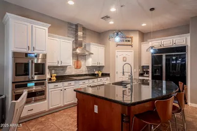 1817 W Horsetail Trail, Phoenix, AZ 85085 - Photo 3