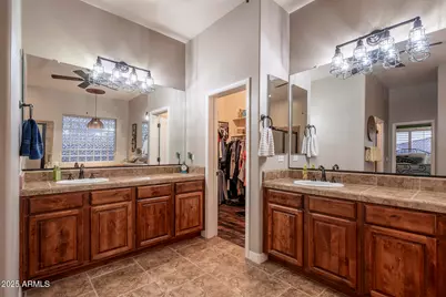 1817 W Horsetail Trail, Phoenix, AZ 85085 - Photo 11