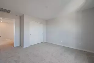 23043 W Potter Dr, Surprise, AZ 85387 - Photo 13