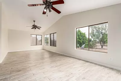 21078 N 74th Lane, Glendale, AZ 85308 - Photo 7
