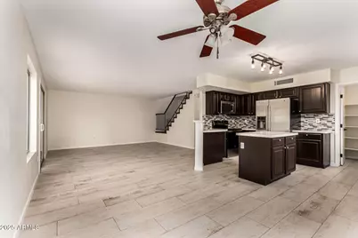 21078 N 74th Lane, Glendale, AZ 85308 - Photo 17