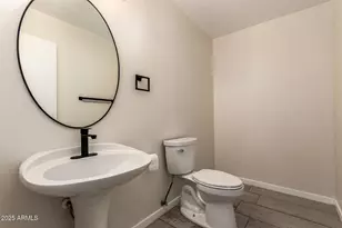 21078 N 74th Ln, Glendale, AZ 85308 - Photo 11