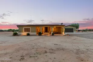 1455 W Ivar Rd, San Tan Valley, AZ 85144 - Photo 1