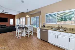 11155 E Laurel Ln, Scottsdale, AZ 85259 - Photo 9