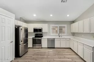 3942 E Agave Rd, Phoenix, AZ 85044 - Photo 11