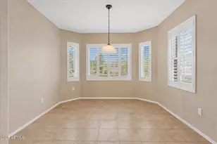 18060 W Tierra Del Sol Dr, Surprise, AZ 85387 - Photo 11