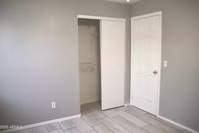 15345 W Port Royale Lane, Surprise, AZ 85379 - Photo 11