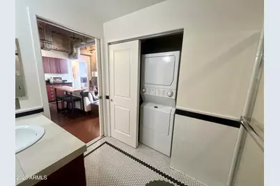 114 W Adams Street #1007, Phoenix, AZ 85003 - Photo 43