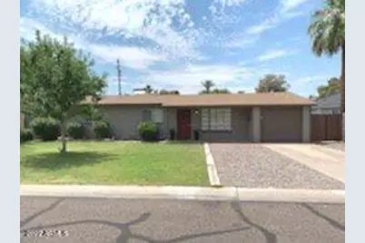 4247 E Montecito Avenue, Phoenix, AZ 85018 - Photo 1