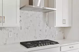 17851 W Elm St, Goodyear, AZ 85395 - Photo 7