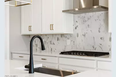 17851 W Elm Street, Goodyear, AZ 85395 - Photo 5