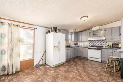 27439 S 170th Avenue, Buckeye, AZ 85326 - Photo 9