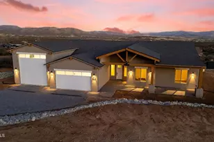 635 S Grant Woods Pkwy, Dewey, AZ 86327 - Photo 1