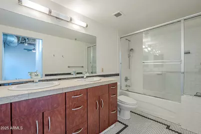 114 W Adams Street #1007, Phoenix, AZ 85003 - Photo 21