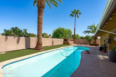 2440 E Yucca Street, Phoenix, AZ 85028 - Photo 35