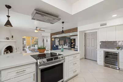 2440 E Yucca Street, Phoenix, AZ 85028 - Photo 17