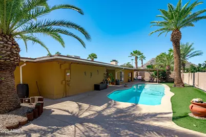 2440 E Yucca Street, Phoenix, AZ 85028 - Photo 39