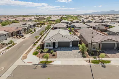 17745 W Running Deer Trail, Surprise, AZ 85387 - Photo 53