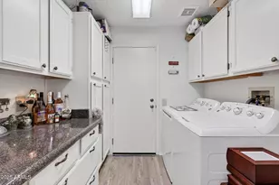 18207 N 136th Ave, Sun City West, AZ 85375 - Photo 19