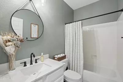 18123 W Cardinal Drive, Goodyear, AZ 85338 - Photo 19