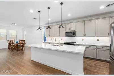 17844 W Sapium Way, Goodyear, AZ 85338 - Photo 9