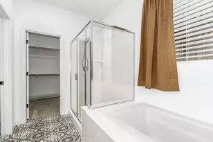 17844 W Sapium Way, Goodyear, AZ 85338 - Photo 13