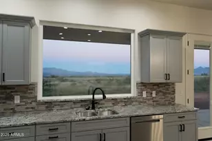 8287 S Elohyna Ln, Hereford, AZ 85615 - Photo 11