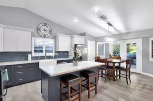 7733 N 54th Ln, Glendale, AZ 85301 - Photo 11