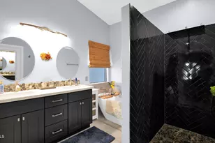 7733 N 54th Ln, Glendale, AZ 85301 - Photo 21