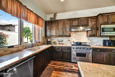 3219 S Silverberry Court, Gold Canyon, AZ 85118 - Photo 11