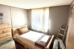 3527 Broken Arrow Rd, Overgaard, AZ 85933 - Photo 5