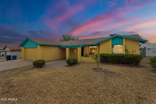 3916 W Wood Dr, Phoenix, AZ 85029 - Photo 1