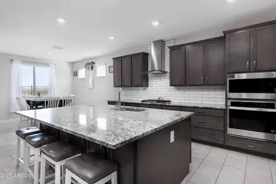 18493 W Hiddenview Drive, Goodyear, AZ 85338 - Photo 3