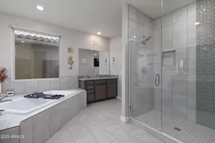 18493 W Hiddenview Dr, Goodyear, AZ 85338 - Photo 5