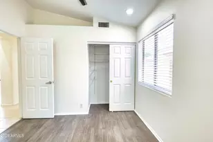 3211 E Menadota Dr, Phoenix, AZ 85050 - Photo 63