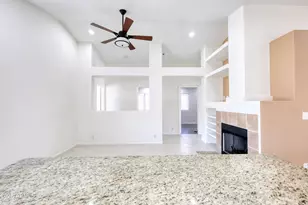 3211 E Menadota Dr, Phoenix, AZ 85050 - Photo 5