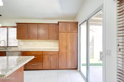 3211 E Menadota Drive, Phoenix, AZ 85050 - Photo 39